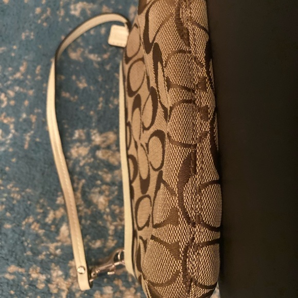 Coach Wristlet - Picture 4 of 5